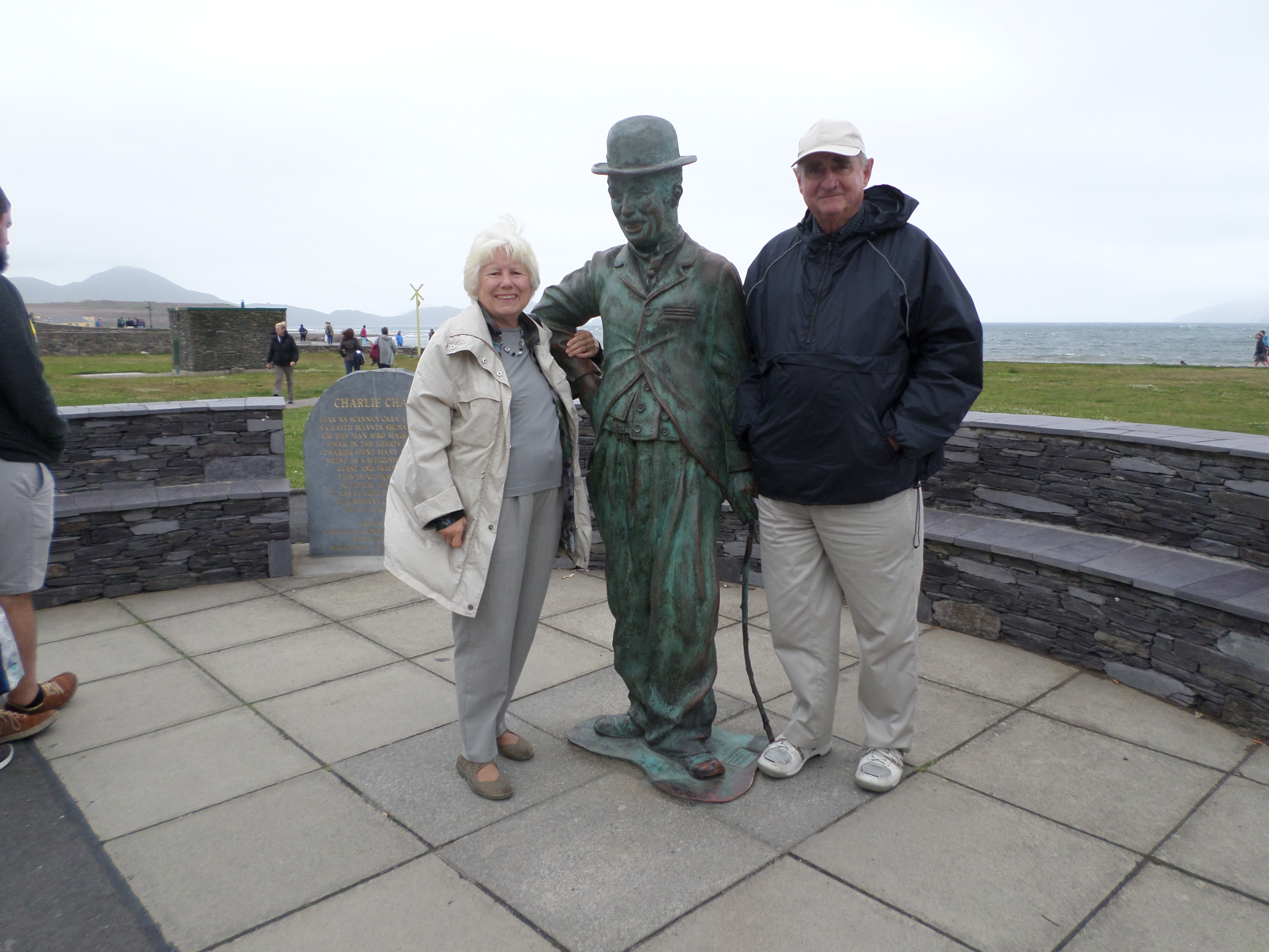 figure images/chaplin.jpg