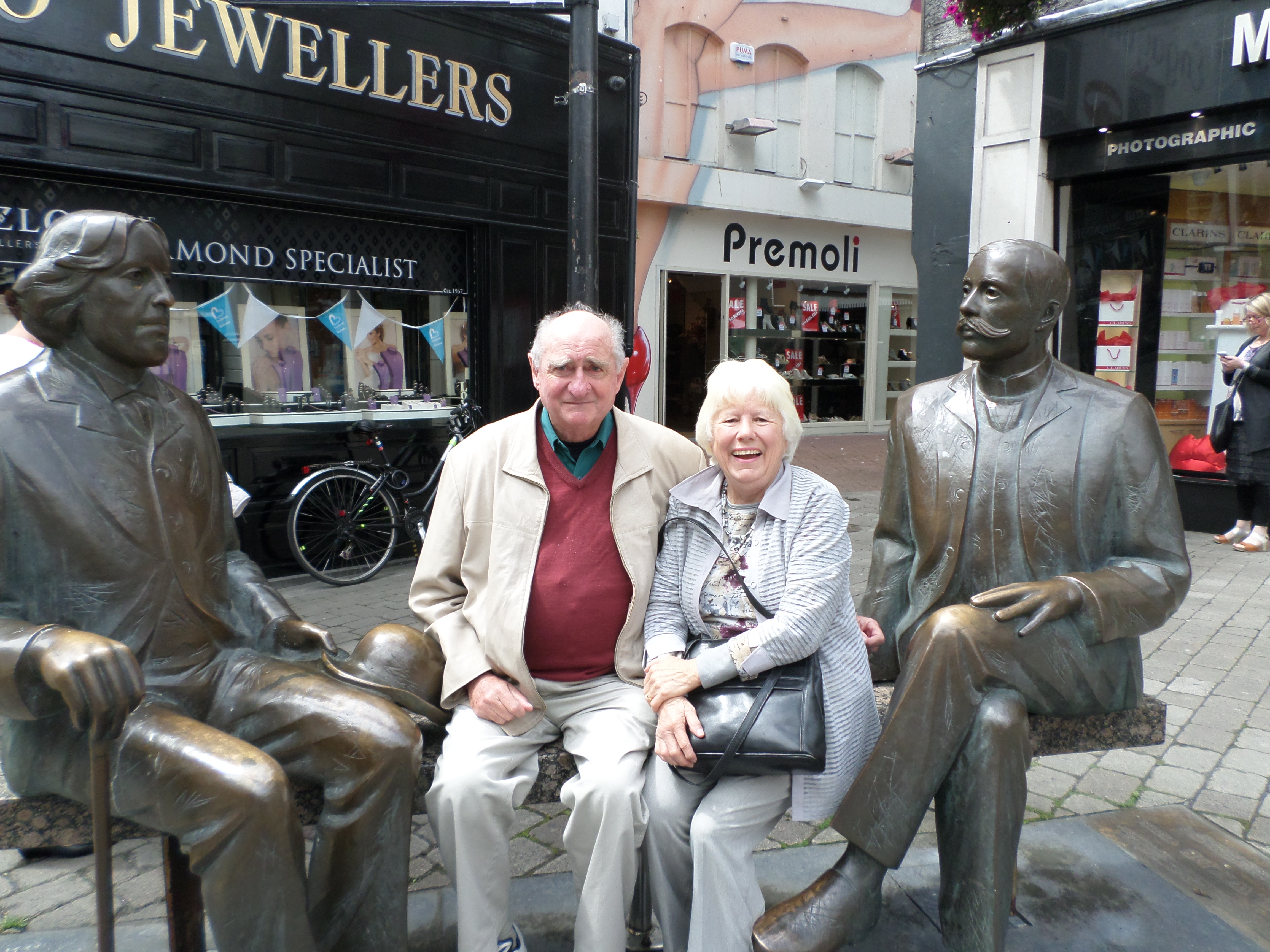 figure images/galway1.jpg