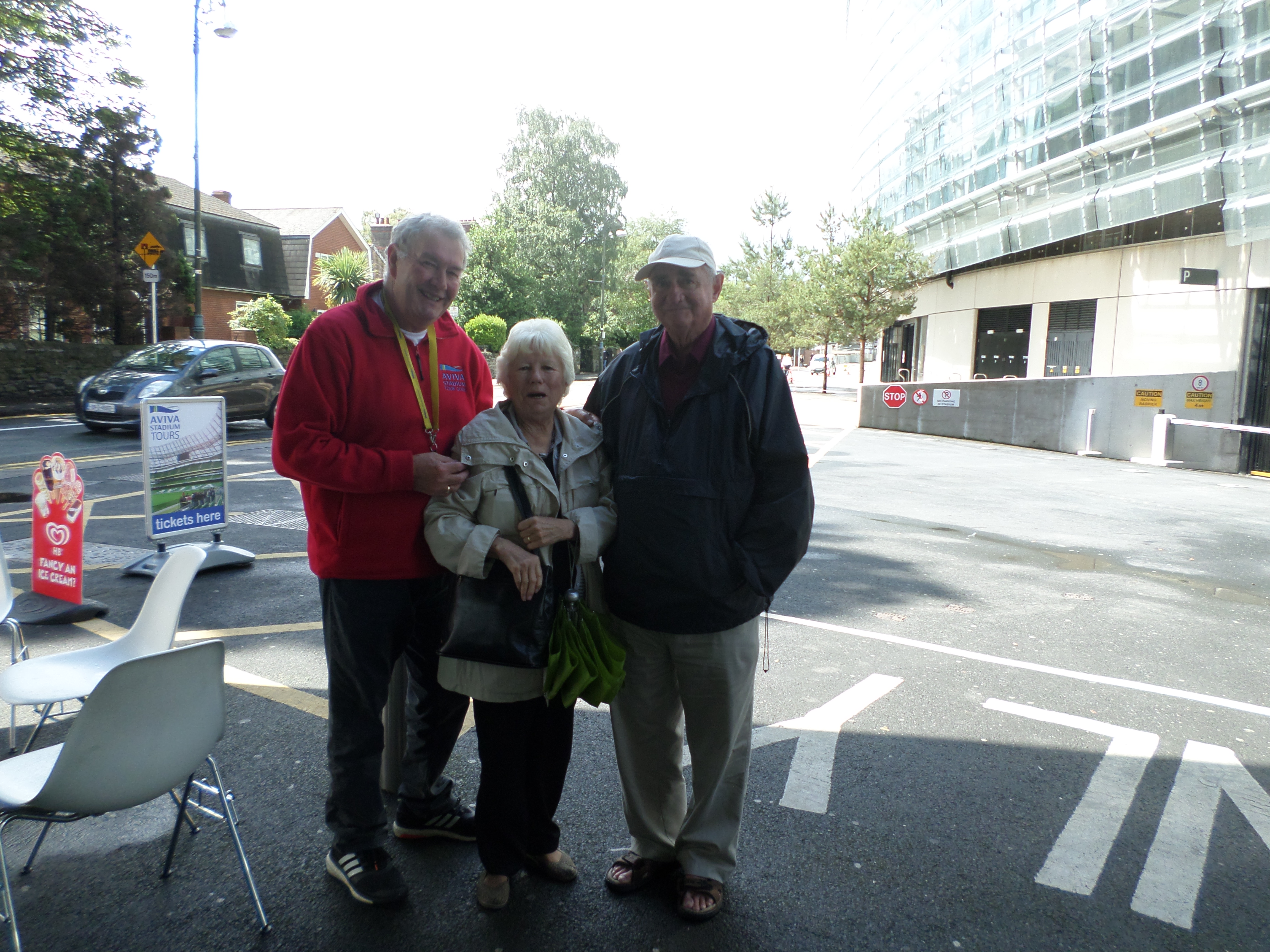 figure images/landsdowne2.jpg