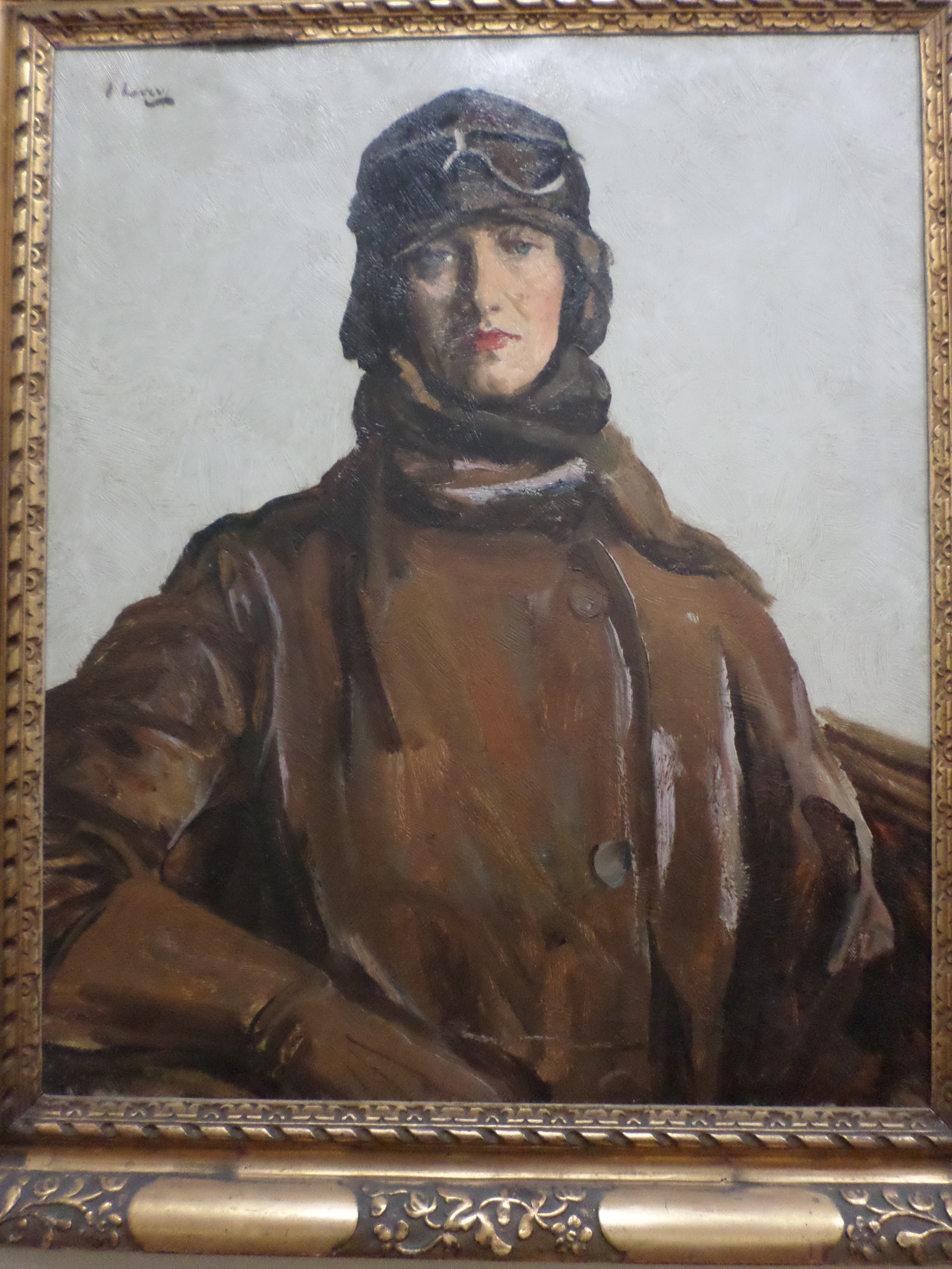 figure images/lavery1.jpg